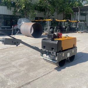 手扶压路机SVH60C